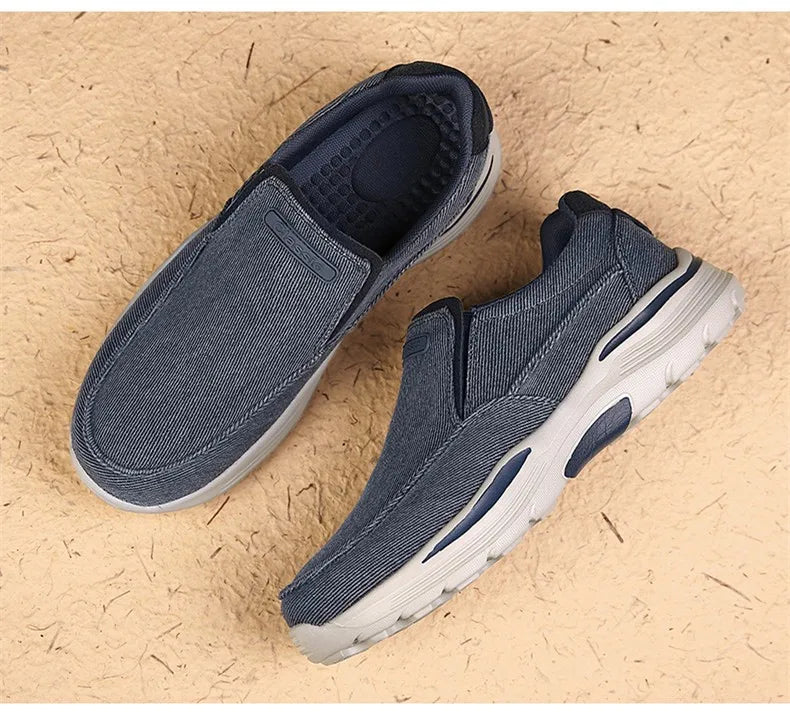 New Men Canvas Shoes Fashion Men's Casual Shoes Light Non-slip Loafer Washed Denim Flat shoes Outdoor Sneakers Vulcanized Shoes