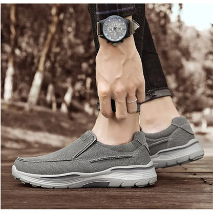 New Men Canvas Shoes Fashion Men's Casual Shoes Light Non-slip Loafer Washed Denim Flat shoes Outdoor Sneakers Vulcanized Shoes