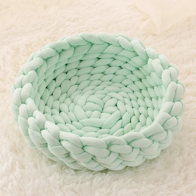 Pet's Soft Crochet Bed - MeeowShop