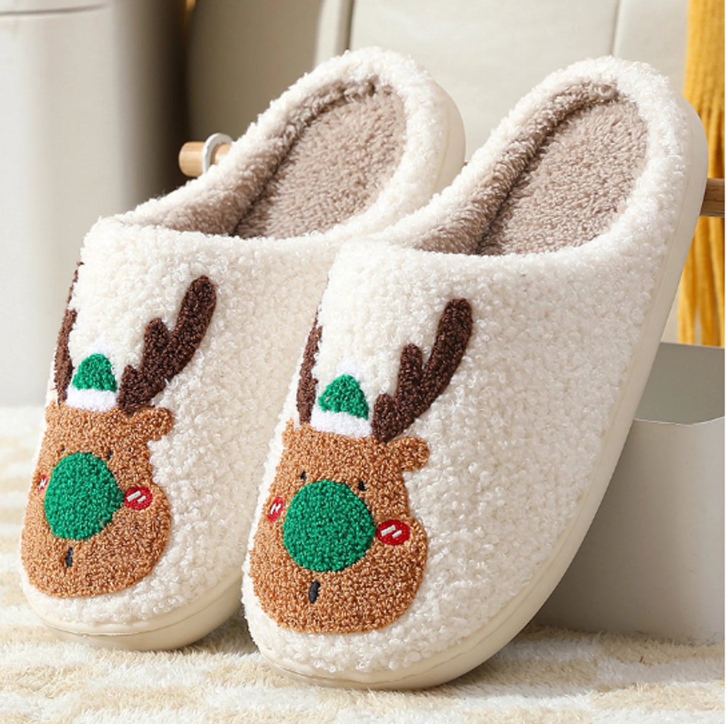 Cozy Christmas Slippers (Size 37 - 44)